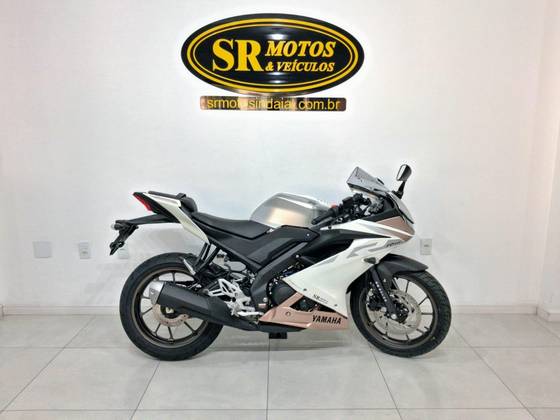 YAMAHA YZF R15 YAMAHA YZF R15